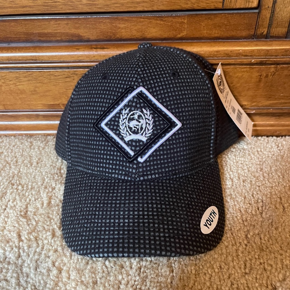 Cinch youth cap